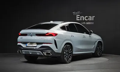 BMW X6 2025, 11399 км, за 81433.27 USD