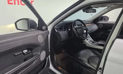 Land Rover Range Rover Evoque 2018, 163473 км, за 6446.57 USD - фото 10