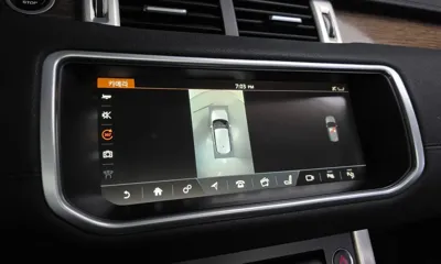 Land Rover Range Rover Evoque 2018, 163473 км, за 6446.57 USD - фото 15