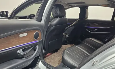 Mercedes-Benz E-Class 2019, 80145 км, за 15534.12 USD - фото 30