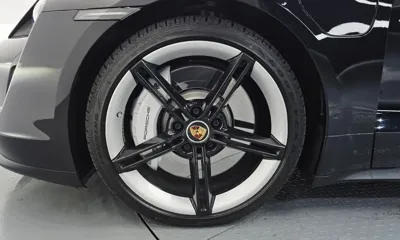 Porsche Taycan 2022, 67197 км, за 651459.63 USD