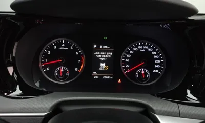 Kia K5 2023, 25031 км, за 27035.98 USD - фото 8