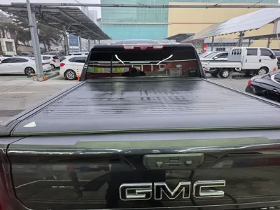 GMC Sierra 2023, 23000 км, за 41894.39 USD - фото 10