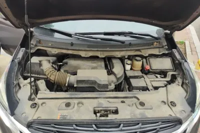 Buick GL8 2021, 84900 км, за 15239 USD - фото 21