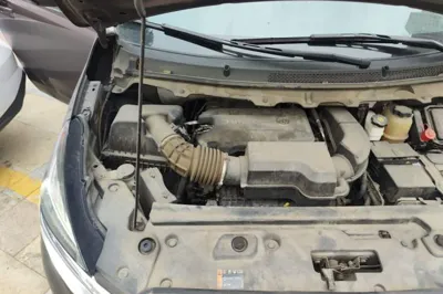 Buick GL8 2021, 84900 км, за 15239 USD - фото 23