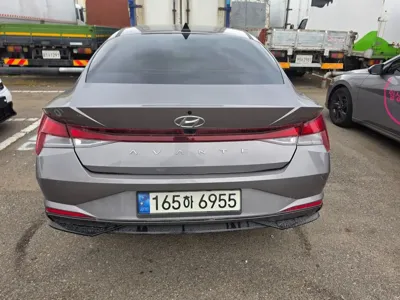 Hyundai Avante 2022, 68600 км, за 9094.45 USD