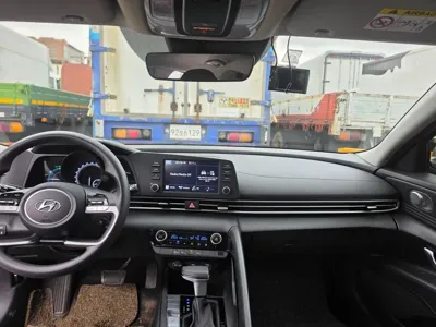 Hyundai Avante 2022, 68600 км, за 9094.45 USD