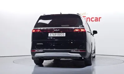 Kia Canival 2023, 63214 км, за 15953.63 USD