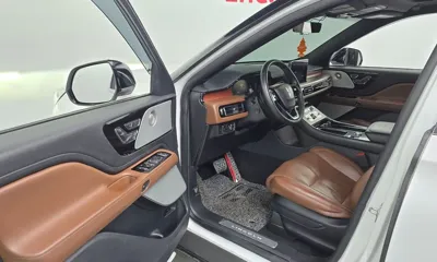 Lincoln Aviator 2020, 71033 км, за 20874.36 USD - фото 10