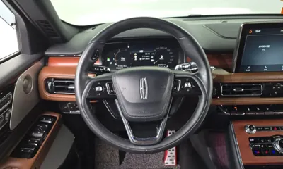 Lincoln Aviator 2020, 71033 км, за 20874.36 USD - фото 13