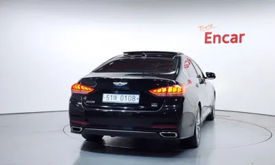 Hyundai Genesis 2016, 101232 км, за 9184.01 USD