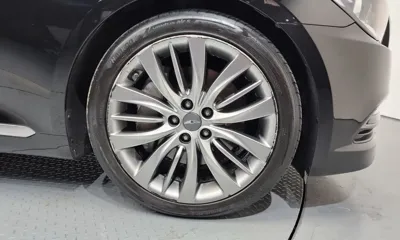 Hyundai Genesis 2016, 101232 км, за 9184.01 USD