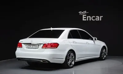 Mercedes-Benz E-Class 2016, 138122 км, за 7598.28 USD