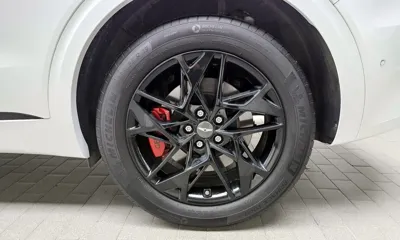 Genesis GV70 2024, 20468 км, за 33478.5 USD - фото 21