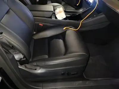 Tesla Model 3 2020, 55000 км, за 17707.1 USD - фото 8