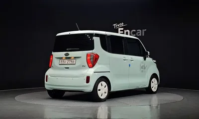 Kia Ray 2013, 54438 км, за 3809.77 USD