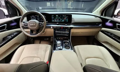 Kia Canival 2023, 38175 км, за 27259.58 USD - фото 7