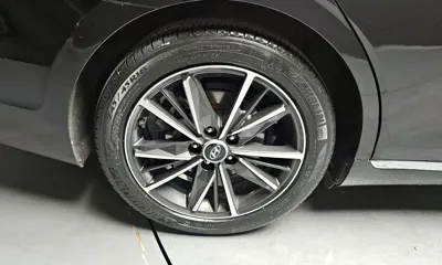 Hyundai Grandeur 2020, 143267 км, за 10733.81 USD
