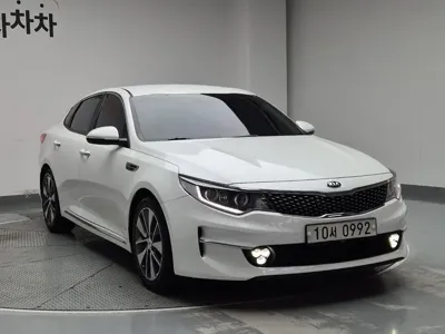 Kia K5 2016, 127410 км, за 5146.58 USD