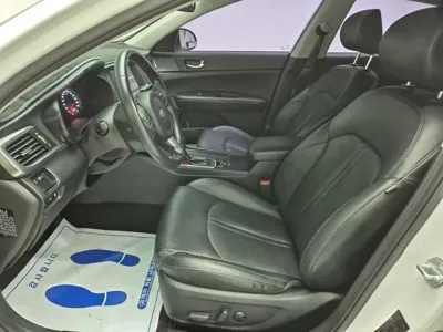 Kia K5 2016, 127410 км, за 5146.58 USD - фото 10