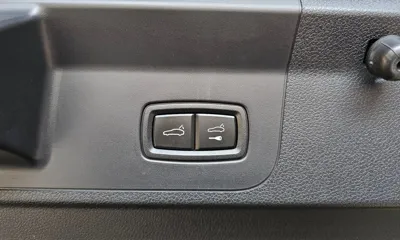 Porsche Panamera 2023, 39813 км, за 97254.83 USD - фото 32