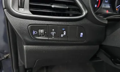 Hyundai i30 2017, 157144 км, за 4889.33 USD - фото 13
