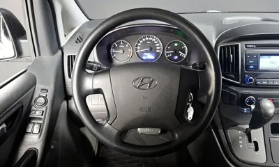 Hyundai Starex 2019, 71140 км, за 9130.32 USD - фото 13