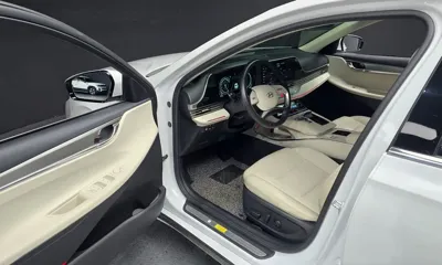 Hyundai Grandeur 2022, 59154 км, за 17001.44 USD - фото 11