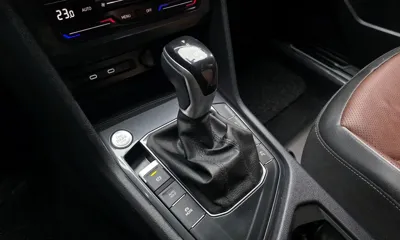 Volkswagen Tiguan 2023, 32181 км, за 19491.24 USD - фото 9