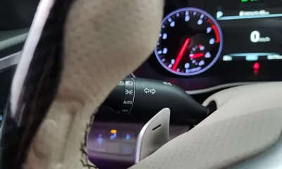 Genesis G70 2019, 36176 км, за 19292.37 USD - фото 36