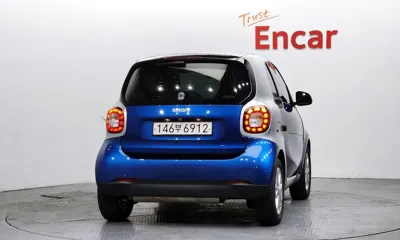 Smart Fortwo 2015, 66102 км, за 9386.9 USD