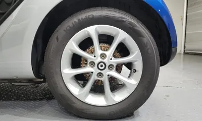 Smart Fortwo 2015, 66102 км, за 9386.9 USD