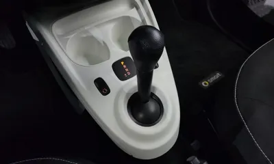 Smart Fortwo 2015, 66102 км, за 9386.9 USD - фото 9