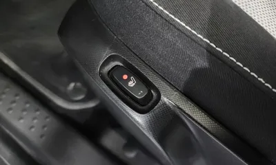 Smart Fortwo 2015, 66102 км, за 9386.9 USD - фото 18