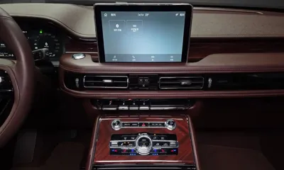 Lincoln Aviator 2023, 52346 км, за 31528.3 USD - фото 14
