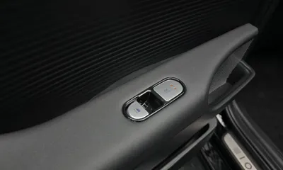 Hyundai Ioniq6 2025, 52255 км, за 23442.07 USD - фото 20