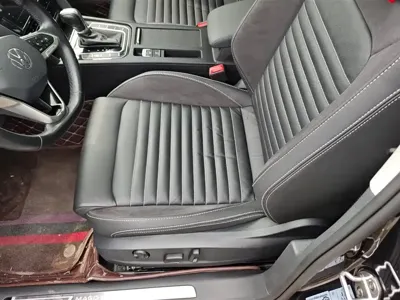 Volkswagen Magotan 2020, 59300 км, за 12365.46 USD - фото 9