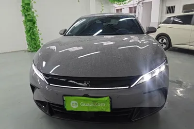 BYD Han 2025, 5800 км, за 21885 USD