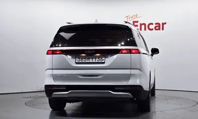 Kia Canival 2023, 219191 км, за 11854.29 USD
