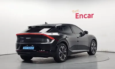 Kia EV6 2024, 24337 км, за 24637.58 USD