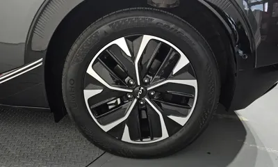 Kia EV6 2024, 24337 км, за 24637.58 USD - фото 21