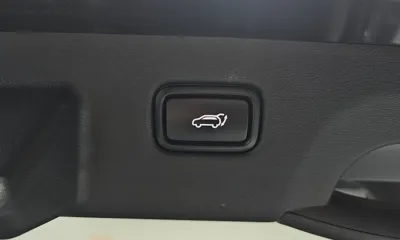 Kia EV6 2024, 24337 км, за 24637.58 USD - фото 28