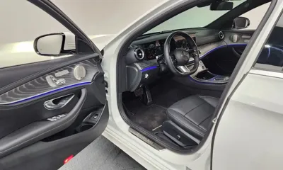 Mercedes-Benz E-Class 2022, 6364 км, за 36339.61 USD - фото 10