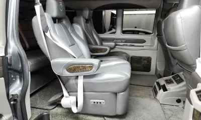 Chevrolet Express Van 2017, 115968 км, за 17046.58 USD - фото 12