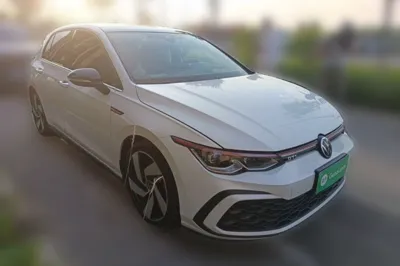 Volkswagen Golf GTI 2021, 77100 км, за 18922 USD