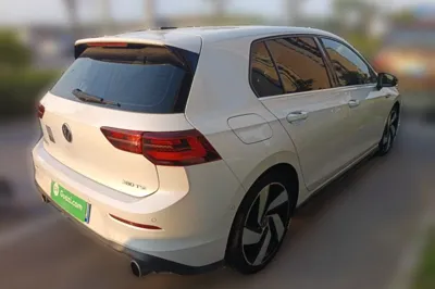 Volkswagen Golf GTI 2021, 77100 км, за 18922 USD - фото 6
