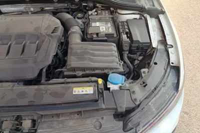 Volkswagen Golf GTI 2021, 77100 км, за 18922 USD - фото 22