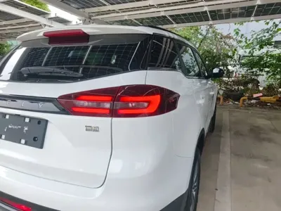 Geely Boyue 2021, 51200 км, за 6797.98 USD - фото 8