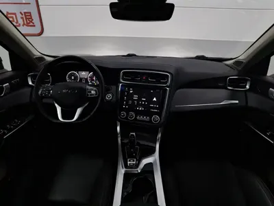 Lynk & Co 01 2020, 63400 км, за 7783.84 USD