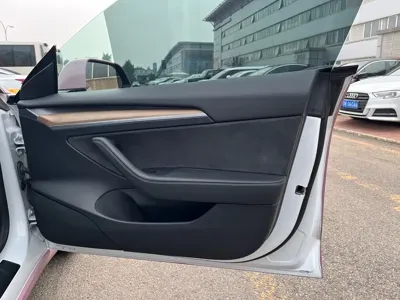 Tesla Model 3 2021, 36000 км, за 18834.24 USD - фото 22